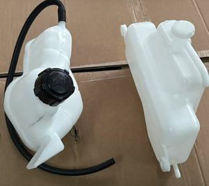 Ricambi Auto serbatoio tergicristallo <span class=keywords><strong>acqua</strong></span> 21711-4EA0A per Nissan - Product Image 2