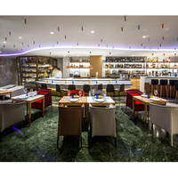 Tables rondes modernes pour restaurants, comptoirs de snack-bar avec porte-bouteilles