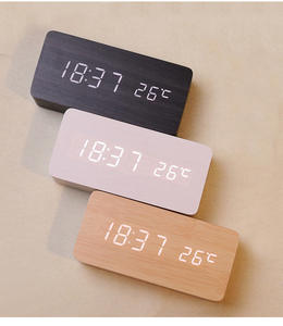 Horloge Réveil LED en Bois de Haute Qualité, Silencieuse, à Commande Sonore, Calendrier Perpétuel, Affichage de la Température, Numérique et Analogique, Vente en Gros - Product Image 6
