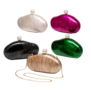 Bolso de Mano Clásico Cuadrado con Cadena para Mujer, de Lujo, con Perlas Acrílicas, para Boda, con Cierre de Solapa y Correa para el Hombro, para Uso Diario - Product Image 1