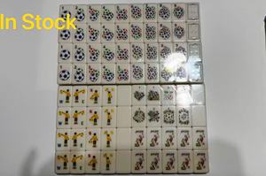 Juego <span class=keywords><strong>de</strong></span> Mahjong Conmemorativo Limitado con Temática <span class=keywords><strong>de</strong></span> Fútbol, Fichas <span class=keywords><strong>de</strong></span> Mahjong Acrílicas con Patrón <span class=keywords><strong>de</strong></span> Balón <span class=keywords><strong>de</strong></span> Fútbol en Relieve para Fiestas y Reuniones al Aire Libre - Product Image 4