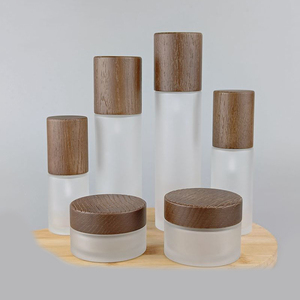 Envase de Vidrio Esmerilado Redondo de 30g 50g para Cosméticos, con Tapa de Bambú, para Crema Facial, Venta al por Mayor - Product Image 6