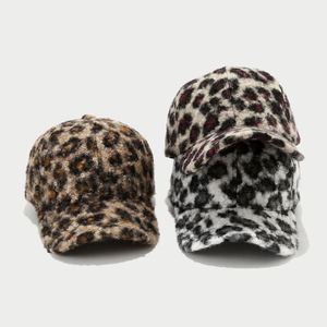 Gorra de Béisbol con Estampado de Leopardo para Mujer, Nueva Colección Otoño Invierno, 6 Paneles, Protección Solar, Cálida, Estilo Vintage, Felpa - Product Image 2