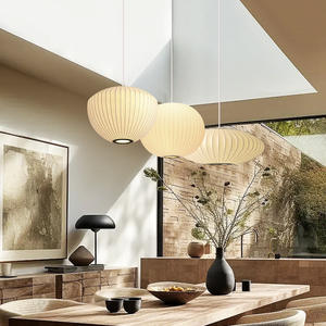 Luces de araña de estilo de linterna minimalista moderno Lámpara de techo de luz colgante de múltiples formas de seda blanca - Product Image 4