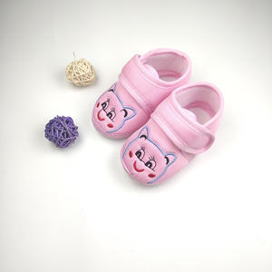 Zapatos de Bebé de Microfibra China Bordados, Impermeables, Antiestáticos, Opacos, 100% Poliéster, para Niñas de 0 a 1 Año - Product Image 2