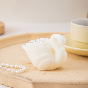 Décoration de maison luxueuse et écologique Cravate de <span class=keywords><strong>mariage</strong></span> Flamingo Swan Aromathérapie Cire de soja Bougie sans fumée - Product Image 1