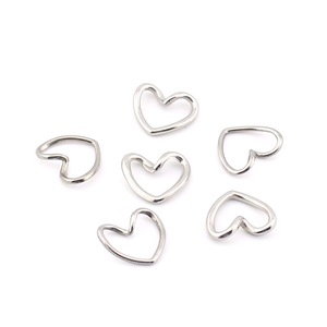 จี้รูปหัวใจสแตนเลสขนาดกลางผิวเรียบสำหรับทำเครื่องประดับ DIY - Product Image 1