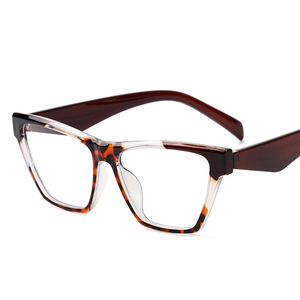 Gafas de Mujer con Montura de Ojo de Gato Coloridas y Modernas 2026, Montura de Polígono Transparente con Protección Anti Luz Azul, Montura Decorativa con Estampado de Leopardo - Product Image 5