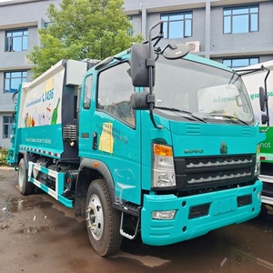 HOWO 8 Cubic Compression Garbage Truck with Rear Loading Bucket Lifter for 240L 660L Standard <b>Waste</b> Bins - Product Image 4