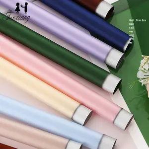 <span class=keywords><strong>Film</strong></span> argenté brillant Star Era, recyclable, luxe <span class=keywords><strong>l</strong></span>éger, haut <span class=keywords><strong>de</strong></span> gamme, matériaux d'emballage pour bouquets <span class=keywords><strong>de</strong></span> fleurs, design floral - Product Image 2