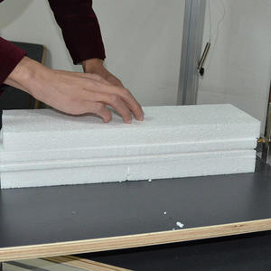Machine de découpe de mousse à <span class=keywords><strong>fil</strong></span> <span class=keywords><strong>chaud</strong></span> horizontale de bureau avec fixation de bord et de plateau de <span class=keywords><strong>table</strong></span> - Product Image 3