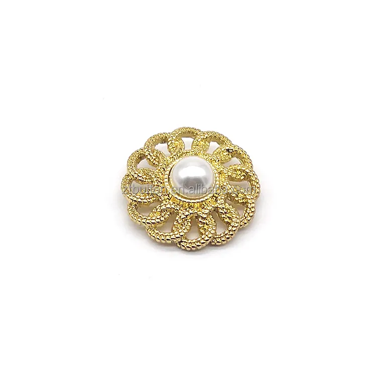 חדש עיצוב מותאם אישית פרח צורת חולצת כפתורי פנינת תפירת כפתור עם סמרטוט אמא של פרל bottons חולצות לנשים