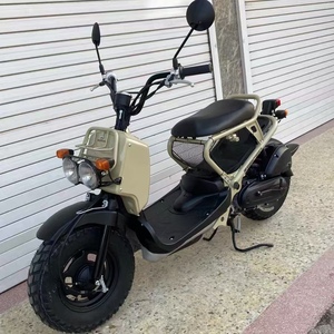 Autentico Giapponese Honda <span class=keywords><strong>Zuma</strong></span> 50c ZOOMER con Raffreddamento ad Acqua, Avviamento a Impulsi e Telaio in Lega di Alluminio - Product Image 2