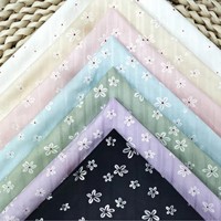 Tissu brocart en coton pur texturé floral délicat et frais ; Tissu imprimé tissé résistant à l'abrasion pour les nouveautés printemps-été