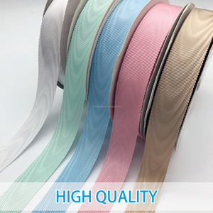 Kualitas tinggi 32mm 100% poliester Grosgrain Moire pita Natal wajah ganda gaya ketahanan tinggi untuk pembungkus Hadiah - Product Image 5