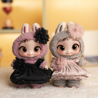 Poupée en peluche personnalisée de 17 cm, imperméable, mignonne, unisexe, avec tenues de la série mode, cadeau pour accessoires de déguisement de poupée