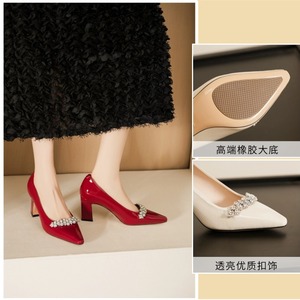 Escarpins rouges en PU à bout pointu, talon carré, décor strass, chaussures de mariée, talon haut 5cm 8cm, couleur unie, tendance mode - Product Image 5