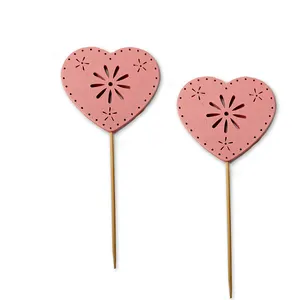 Laser cut Hearts Garden Art Yard Heart Ornament Plant Heart Decorative Stake