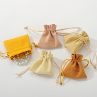 Boîte de rangement à bijoux portable élégante et raffinée en forme de bourgeon de fleur, doublée de velours, pour bagues, boucles d'oreilles, colliers, voyage