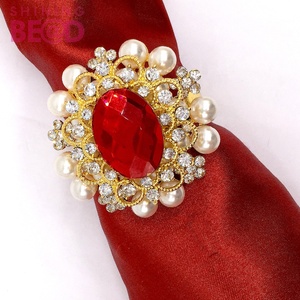 <span class=keywords><strong>Anelli</strong></span> <span class=keywords><strong>Portatovaglioli</strong></span> di Alta Qualità 2026 in Metallo con Perle e Strass Trasparenti per Ristoranti di Lusso e Banchetti Nuziali - Product Image 1