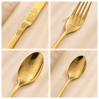 Ensemble de couverts de mariage classiques en acier inoxydable, poli miroir, durable, portable, compatible lave-vaisselle, réutilisable, motif floral