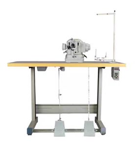202/302/4-02带桌子的600皮草缝纫机 - Product Image 1