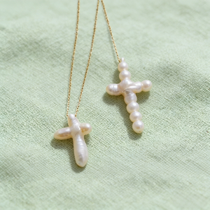 Collar de Perlas Barrocas con Diseño de Cruz Asimétrica y Cadena de Clavícula con Garra de <span class=keywords><strong>Pollo</strong></span> Dorada para Mujer - Product Image 1