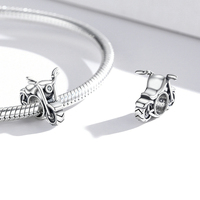 Mode Vintage 925 Sterling Silver Moto Charme Cool Moto Pendentif fit Bracelet Bracelet Femmes DIY Fine Jewelry BSC533