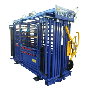Cattle Chutes Cattle Corral System with Weighing Heavy Duty Squeeze Chute for Cattle Cattle Crushing Machine - Product Image 2