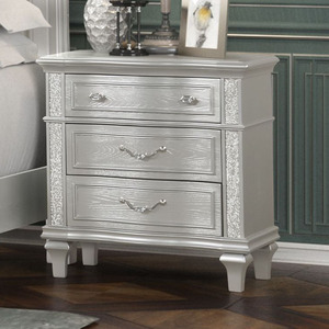 Cómoda Metálica Plateada Glam - Mueble de Almacenamiento para Dormitorio con 5 Cajones y Detalles de Cristal, Muebles Contemporáneos de Lujo - Product Image 4