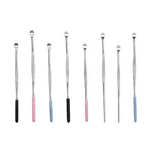 Vente en gros d'usine : Mini-cure-oreilles manuel en acier inoxydable pour enfants, outil de nettoyage de cérumen à usage domestique - Product Image 1