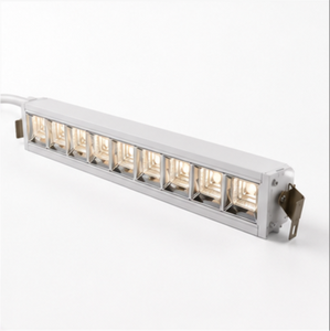 Lámpara LED Lineal Suspendida con Ángulo de Haz de 120 Grados y Control <span class=keywords><strong>DALI</strong></span> 0-10V para Aplicaciones Comerciales - Product Image 1