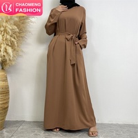 6597 #    Robe musulmane polyvalente pour tous les jours, design classique simple et populaire, manches courtes avec poches latérales et fermeture éclair au dos