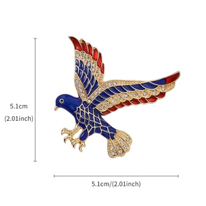 Broche de Cristal com Strass em Forma de Águia Patriótica Americana - Product Image 2