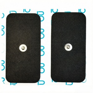 Parche Muscular Adhesivo Negro No Tejido de 5x10cm con una Hebilla Metálica <span class=keywords><strong>para</strong></span> Unidades de Masaje con <span class=keywords><strong>Electrodos</strong></span> de Fisioterapia <span class=keywords><strong>Compex</strong></span> - Product Image 3