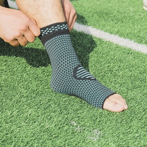 Ban ngày hoặc ban đêm sử dụng L kích thước mắt cá chân Hỗ trợ nén tay áo để giảm đau chân, phục hồi bong gân, viêm gân <span class=keywords><strong>Achilles</strong></span> - Product Image 4