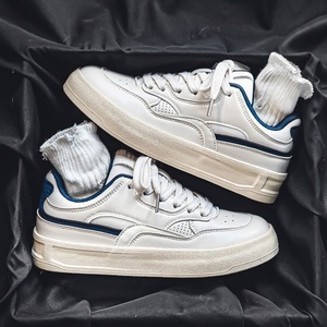 35-46 Plus Size Couple <b>Shoes</b> New <b>Style</b> White Sneakers Sports Casual Skate <b>Shoes</b> Trendy and Versatile <b>Shoes</b> for Men Bread <b>Shoes</b> - Product Image 1