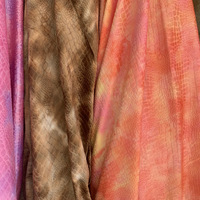 Usine vend peau de serpent motif tissu dinosaure à motifs Crocodile à motifs peluche jouet vêtements cristal velours tissu