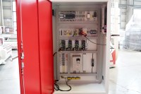 Centro de Mecanizado CNC Industrial para Madera 1500x3000mm 9kW con Husillo ATC, Controlador Syntec, Mesa de Vacío y Magazín de 12 Herramientas