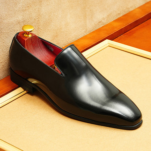 Nouvelles Bottes d'Hiver Imperméables Classiques Polyvalentes Décontractées Montantes pour Hommes en Cuir Véritable Rehaussantes pour le Travail en Extérieur et le Sport - Product Image 1