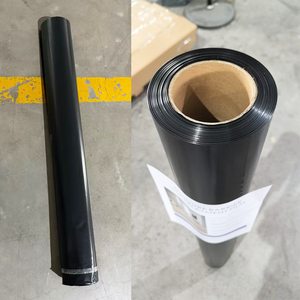 Film de protection contre l'humidité en polyéthylène noir de 6 mils d'épaisseur, pour revêtements de sol en vinyle, stratifié SPC, bois d'ingénierie - Product Image 1