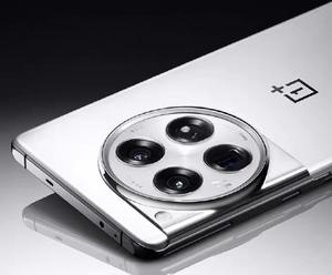 Smartphone OnePlus 12 5G LTE Octa Core Snapdragon 8 Gen 3 24 Go 6,8'' 2K 120 Hz Écran AMOLED Charge SuperVooc 100 W 5400 mAh - Product Image 4