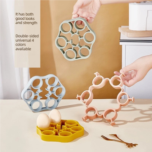 Tampon isolant en silicone résistant aux hautes températures pour la cuisson à la <span class=keywords><strong>vapeur</strong></span> des œufs et la soupe/marmites Pot d'artefact d'œuf antidérapant épaissi - Product Image 5