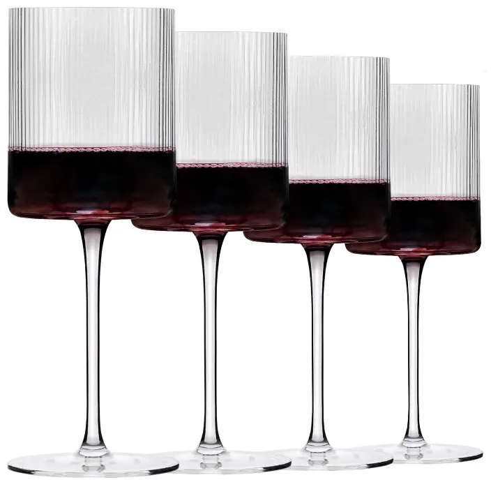 रिब्ड अद्वितीय फ़्लूटेड डिज़ाइन लंबे वाइन ग्लास लंबे तने के साथ फैंसी और आधुनिक