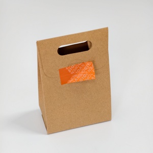 Étiquettes autocollantes en vinyle de sécurité à finition mate, imprimées sur mesure, anti-décoloration, anti-effraction, pour le vin, à prix compétitif - Product Image 2