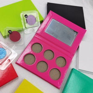 <span class=keywords><strong>Palette</strong></span> <span class=keywords><strong>di</strong></span> Ombretti <span class=keywords><strong>Verde</strong></span> ad Alta Pigmentazione 15 Colori Etichetta Privata Fai-da-Te Cruelty Free <span class=keywords><strong>Palette</strong></span> <span class=keywords><strong>di</strong></span> Ombretti Nude - Product Image 3