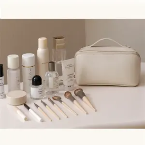 Large Capacity Toiletry Bag For Woman Makeup Organizer PU Cosmetic Bag Wholesale Makeup Travel Case Brush Organizer Bag
