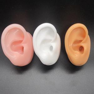 Modèle d'oreille humaine anatomique en silicone souple pour l'enseignement, le nettoyage des oreilles, les fournitures médicales, les boucles d'oreilles et les écouteurs - Product Image 2