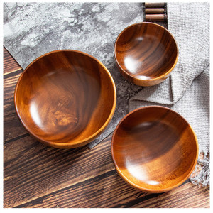 Vajilla de Madera de Acacia Estilo Japonés - Tazón para Servir Sostenible para Fiestas, para Ensaladas, Sopas u Otros Platos - Product Image 3