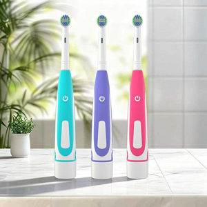 Brosse à dents électrique sonique pour adultes Source Factory, poils souples, étanche IPX5, autonomie de 30 jours, nettoyage en profondeur, têtes de brosse compatibles - Product Image 2